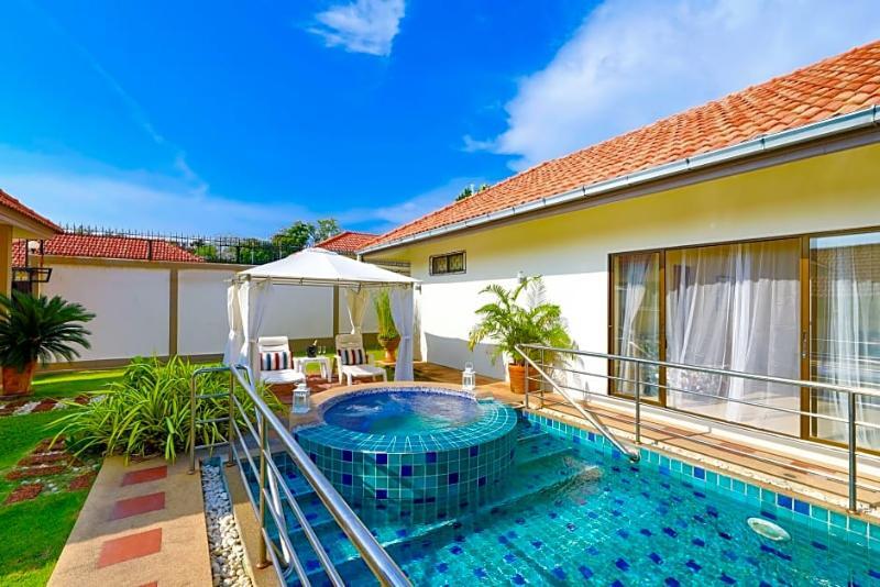Villa Tortuga Pattaya Jomtien Beach Exterior foto